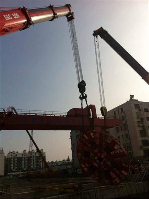 海林市吊车起重机如何安装钢丝绳使用安全?